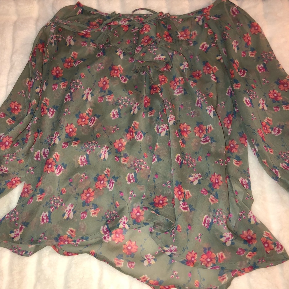 Hollister blouse - Picture 1 of 2
